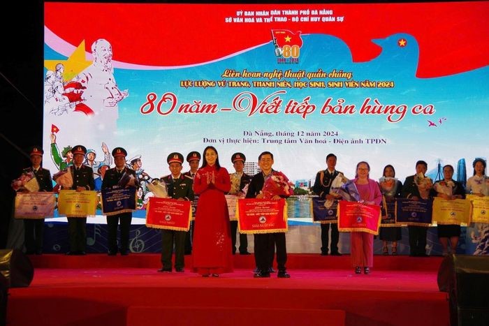 nổi Liên hoan Nghệ thuật quần chúng Lực lượng vũ trang, Thanh niên, Học sinh, Sinh viên thành phố Đà Nẵng năm 2024