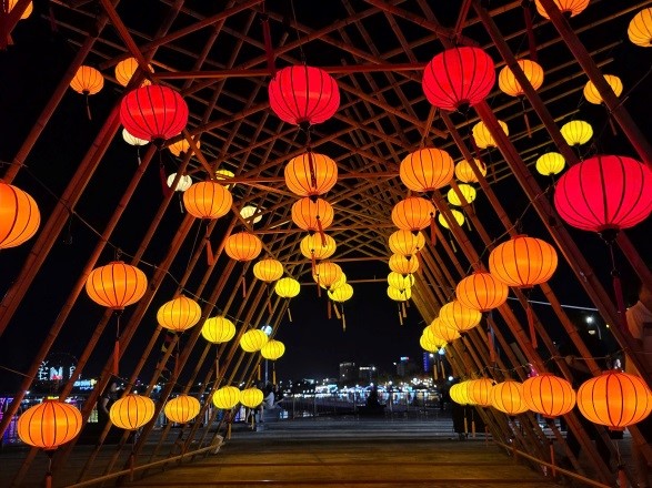 “Nhịp điệu tinh hoa” – Nơi nghệ thuật kể chuyện bằng ánh sáng