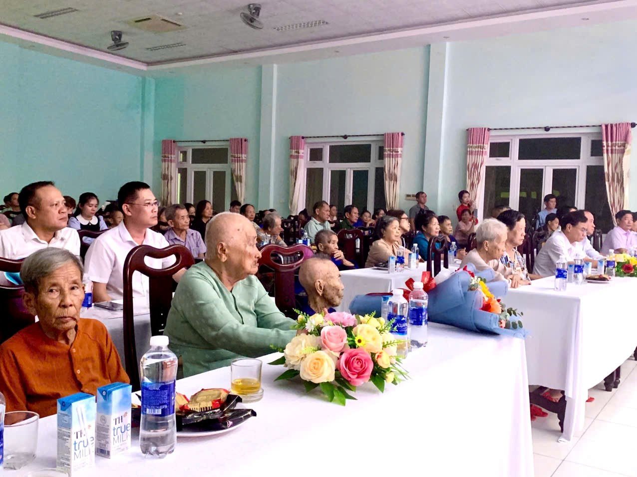 Chương trình Tuyên truyền lưu động với chủ đề “Bài ca không quên”