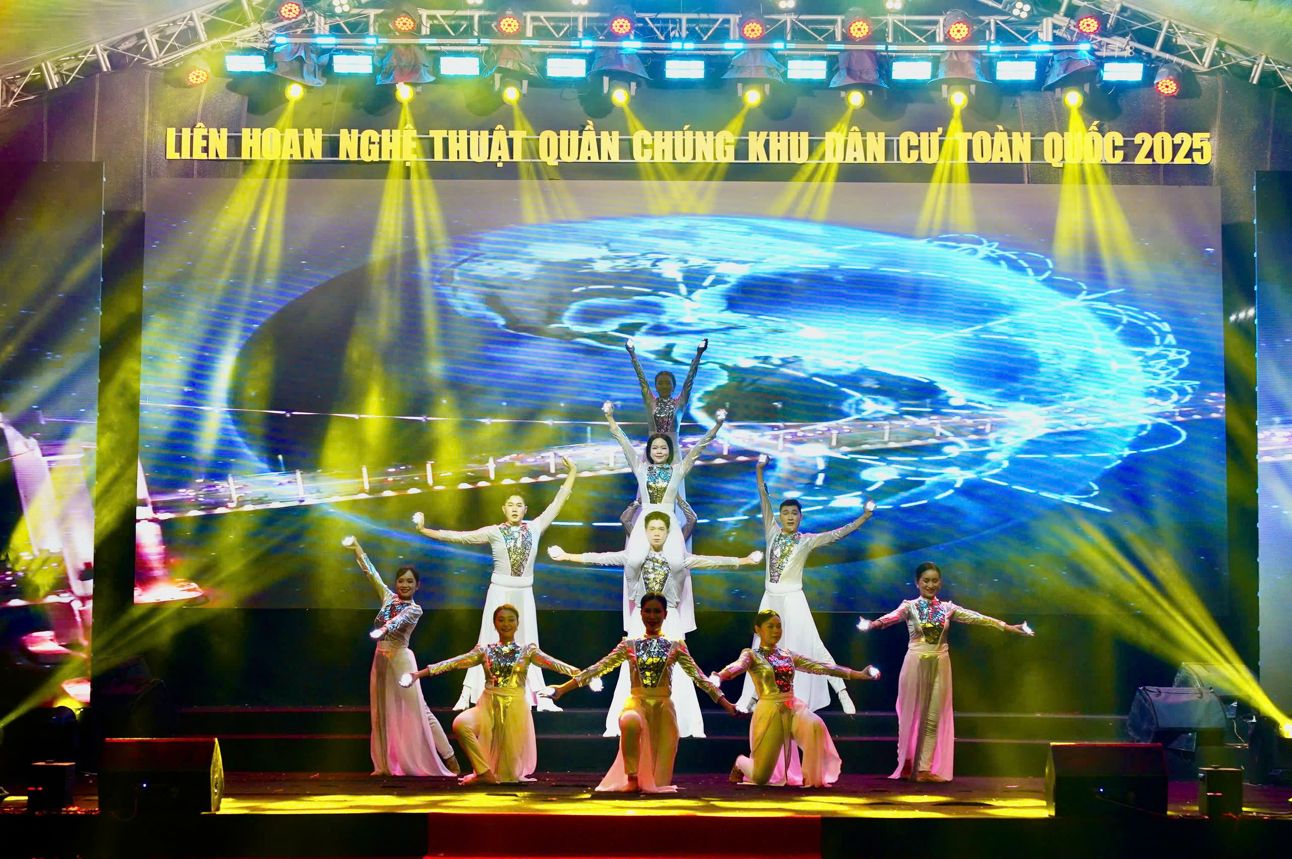 Đoàn Nghệ thuật quần chúng khu dân cư thành phố Đà Nẵng đạt thành tích cao tại Liên hoan nghệ thuật quần chúng Khu dân cư toàn quốc năm 2025