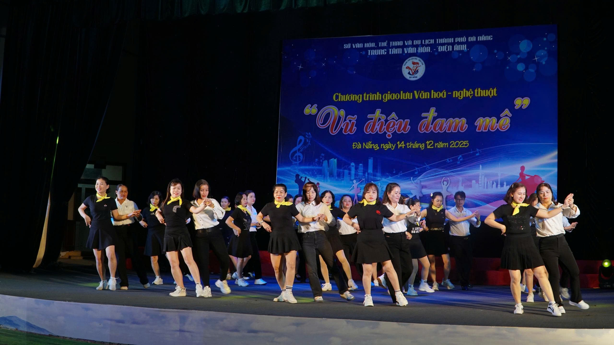 “Vũ điệu đam mê” – Không gian giao thoa của nhịp điệu và cảm xúc