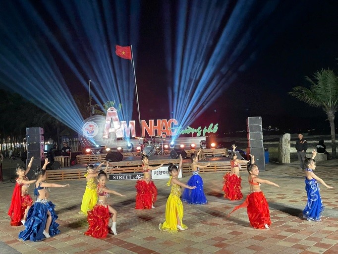 ÂM NHẠC ĐƯỜNG PHỐ – CHÀO NĂM MỚI 2026