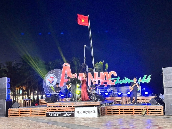 ÂM NHẠC ĐƯỜNG PHỐ – CHÀO NĂM MỚI 2026