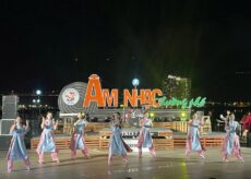 ÂM NHẠC ĐƯỜNG PHỐ – SẮC XUÂN RỘN RÀNG GIỮA LÒNG THÀNH PHỐ