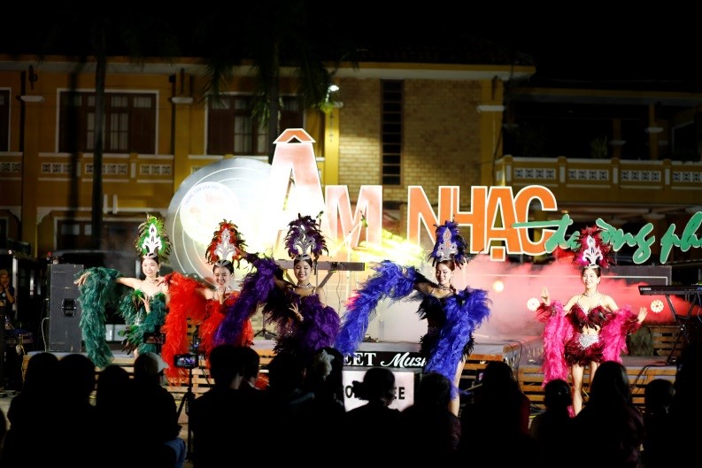 Bản giao hưởng giữa lòng phố cổ