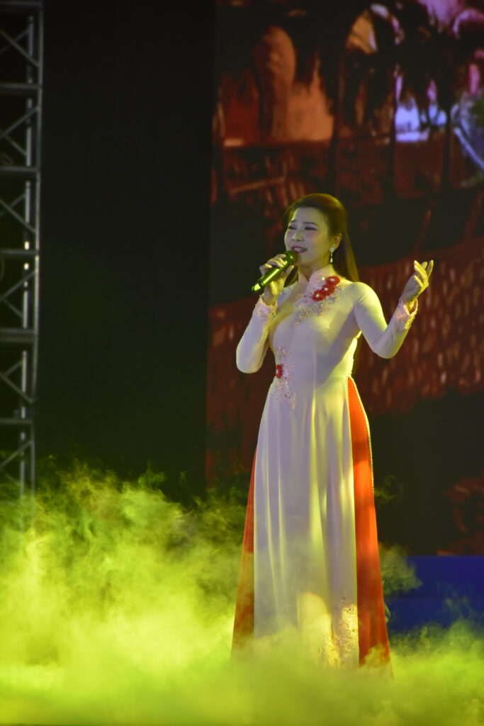 Chương trình nghệ thuật với chủ đề “Đà Nẵng – Tự hào vươn tới tương lai”