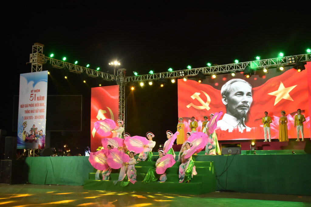 Chương trình nghệ thuật với chủ đề “Tuổi trẻ với tình yêu Đà Nẵng”