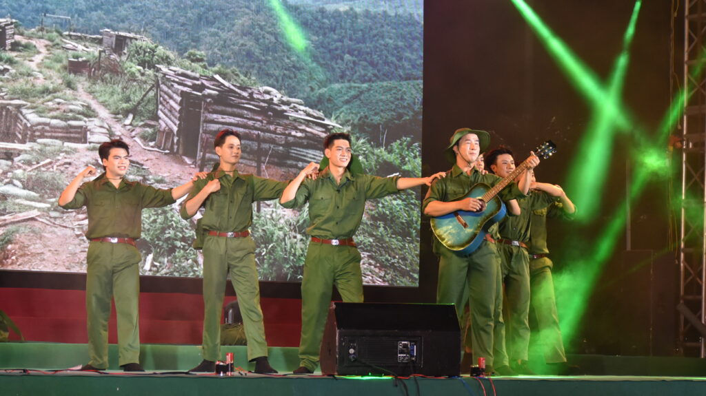 Chương trình nghệ thuật với chủ đề “Tuổi trẻ với tình yêu Đà Nẵng”