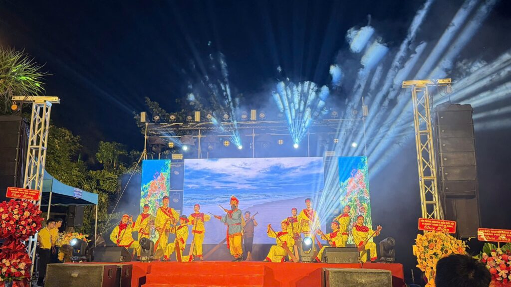 Trung tâm Văn hóa – Điện ảnh thành phố Đà Nẵng tổ chức chương trình nghệ thuật khai mạc Lễ hội “Cù Lao Chàm – Mùa hoa Ngô Đồng đỏ” năm 2026 tại Xã đảo Tân Hiệp