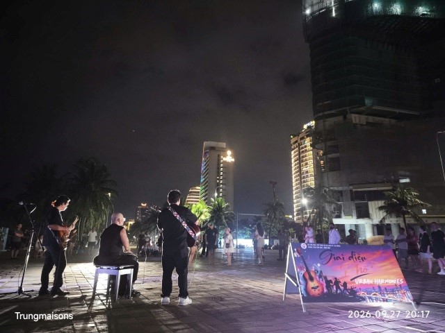 “URBAN HARMONIES – GIAI ĐIỆU PHỐ” CHẠM VÀO THANH ÂM, CẢM NHẬN NHỊP PHỐ
